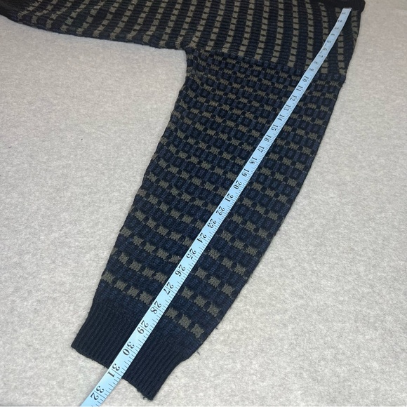 Vintage Jantzen Sweater Mens XXL V Neck Acrylic Pullover Blue Checkered Grandpa - Picture 10 of 10